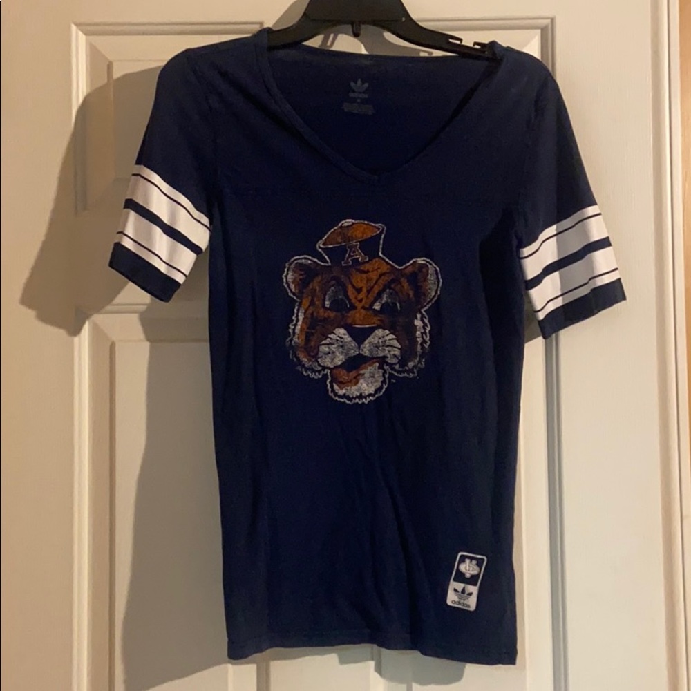 Women’s Adidas Auburn Tigers medium shirt